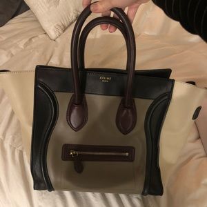 💯 Authentic Celine tricolor Phantom luggage tote